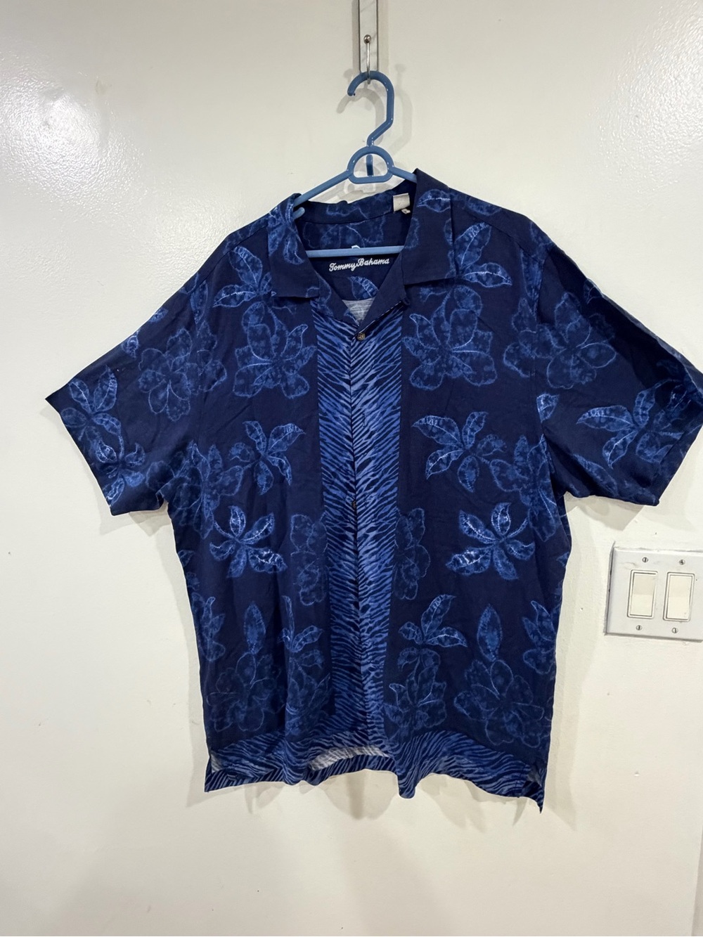 Tommy Bahama Blue Floral Short-Sleeve Camp Shirt